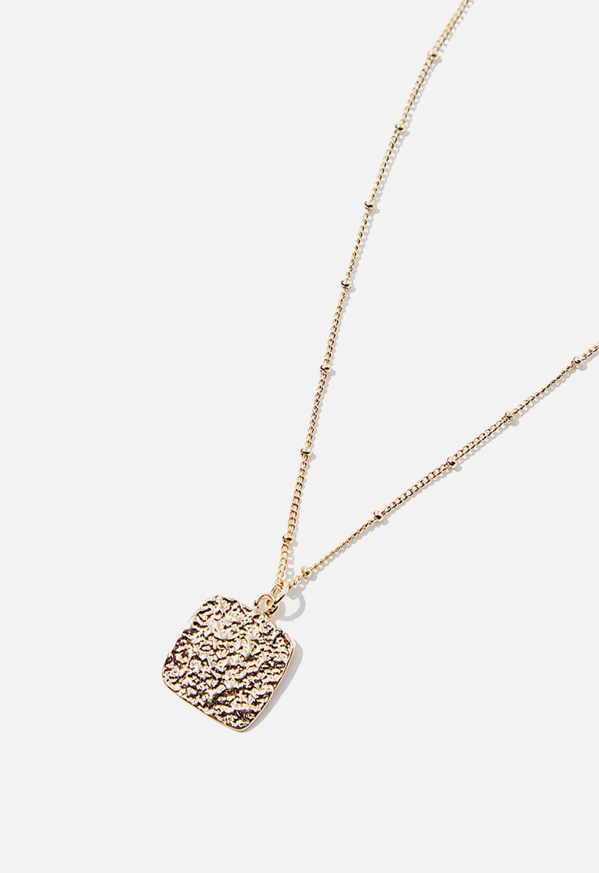 Rubi - Treasures short pendant necklace  - gold hammered square