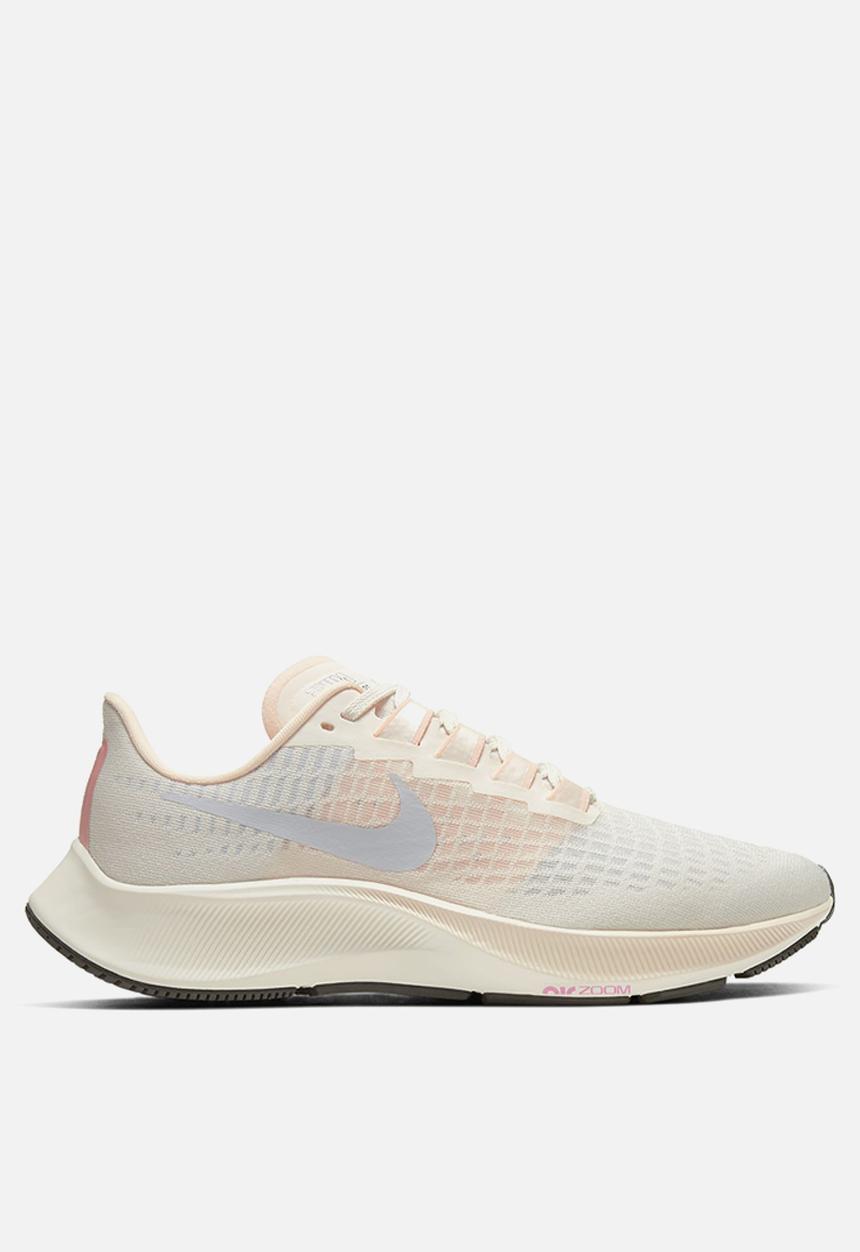 Nike - Air Zoom Pegasus 37 - pale ivory / ghost-barely volt-sail