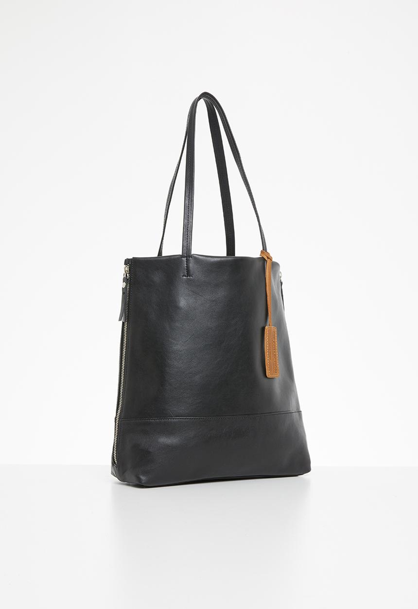 FSP Collection - Lynette zip shopper - dakota leather - black