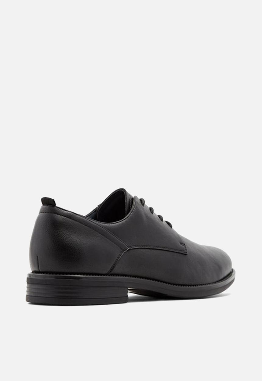 Call It Spring - Sinddani - black