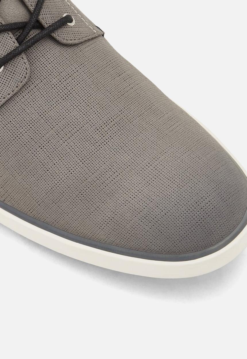 Call It Spring - Unerisien - grey
