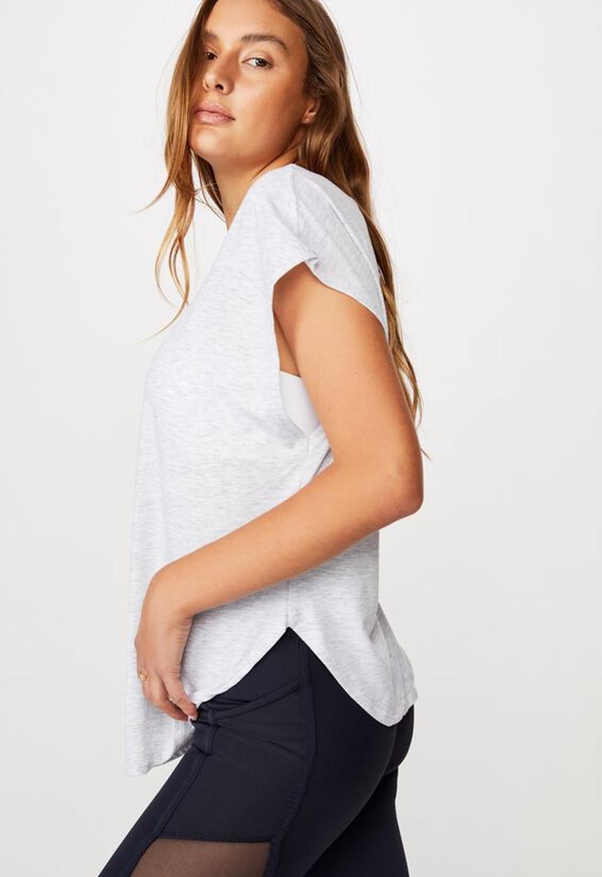 Cotton On - Active scoop hem T-shirt - grey