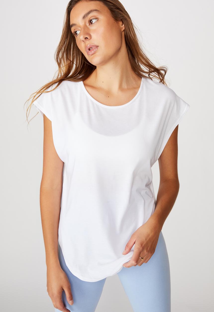 Cotton On - Active scoop hem T-shirt - white