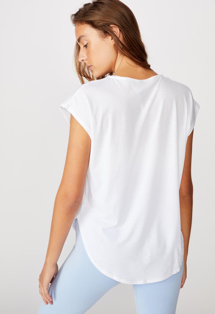 Cotton On - Active scoop hem T-shirt - white