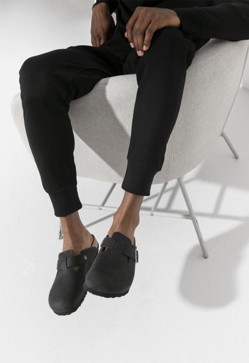 Birkenstock - Boston waxy leather regular - black
