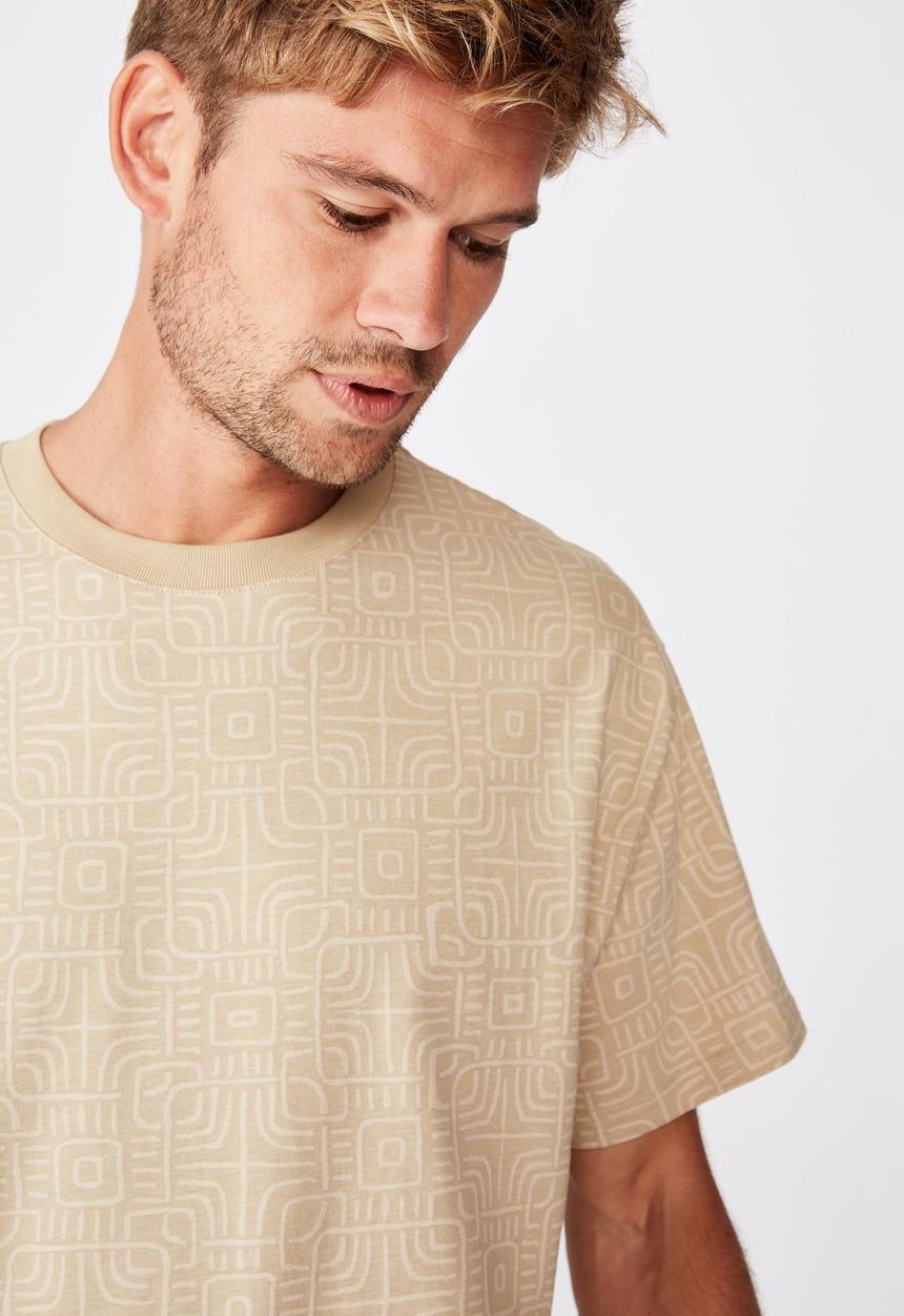 Cotton On - Festival tee - sand optical pattern