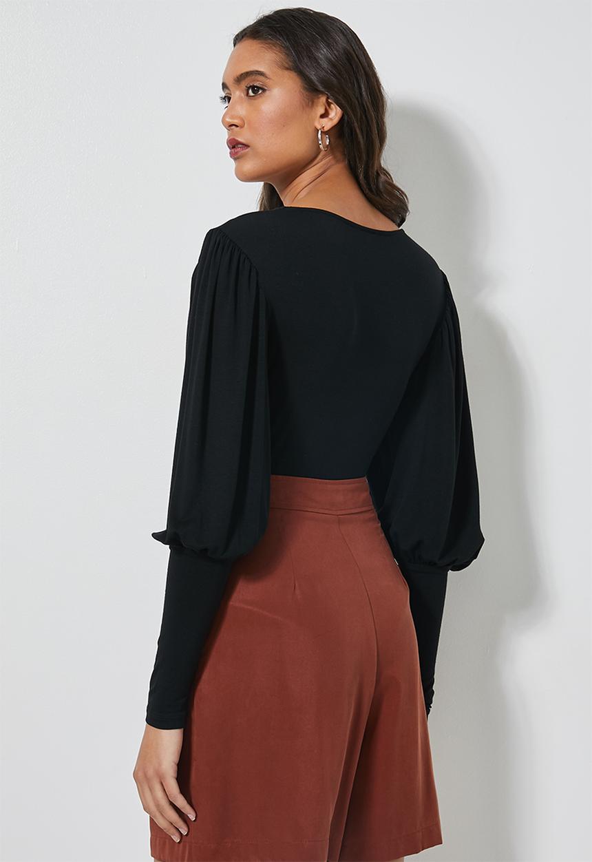 Superbalist - V-neck puff sleeve bodysuit - black
