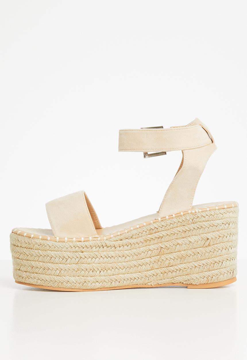 Public Desire - Saffy wedge heel - beige