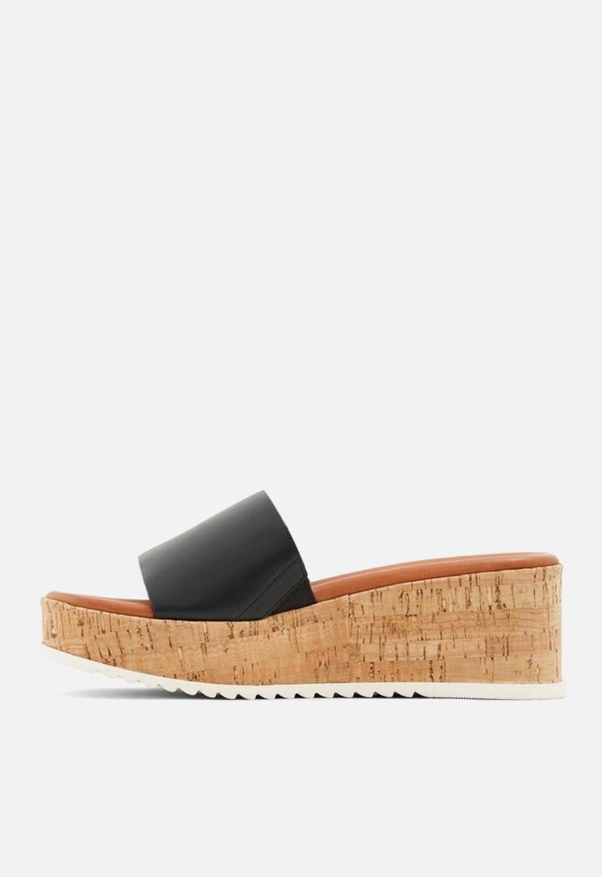 Call It Spring - Aylinn wedge - black