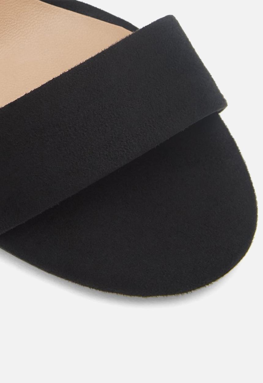 Call It Spring - Kimmii heel - black