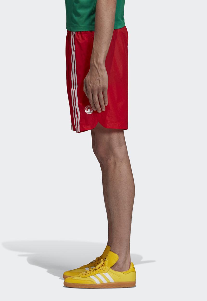 adidas Originals - Oyster shorts - red