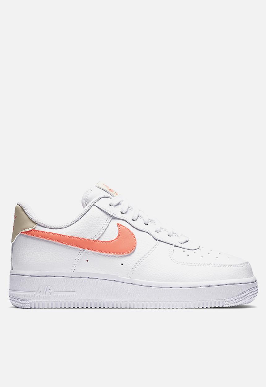 Nike - Air Force 1 '07 - White / Atomic Pink / Fossil/White