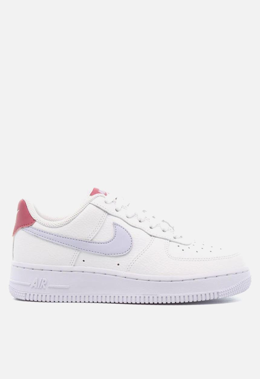 Nike - Air Force 1 '07 - white / ghost-desert berry-white