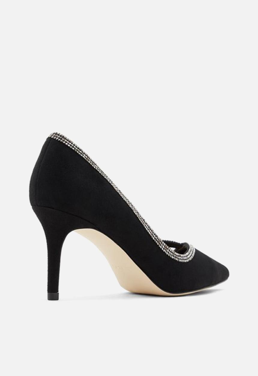 Call It Spring - Pogonya court - black