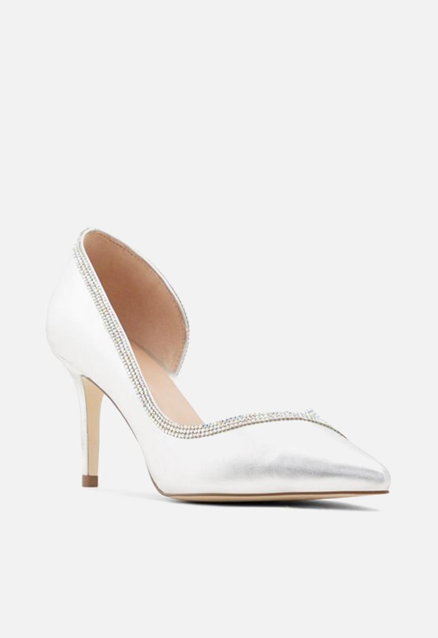 Call It Spring - Pogonya court - silver