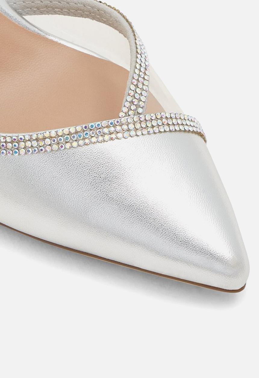 Call It Spring - Pogonya court - silver