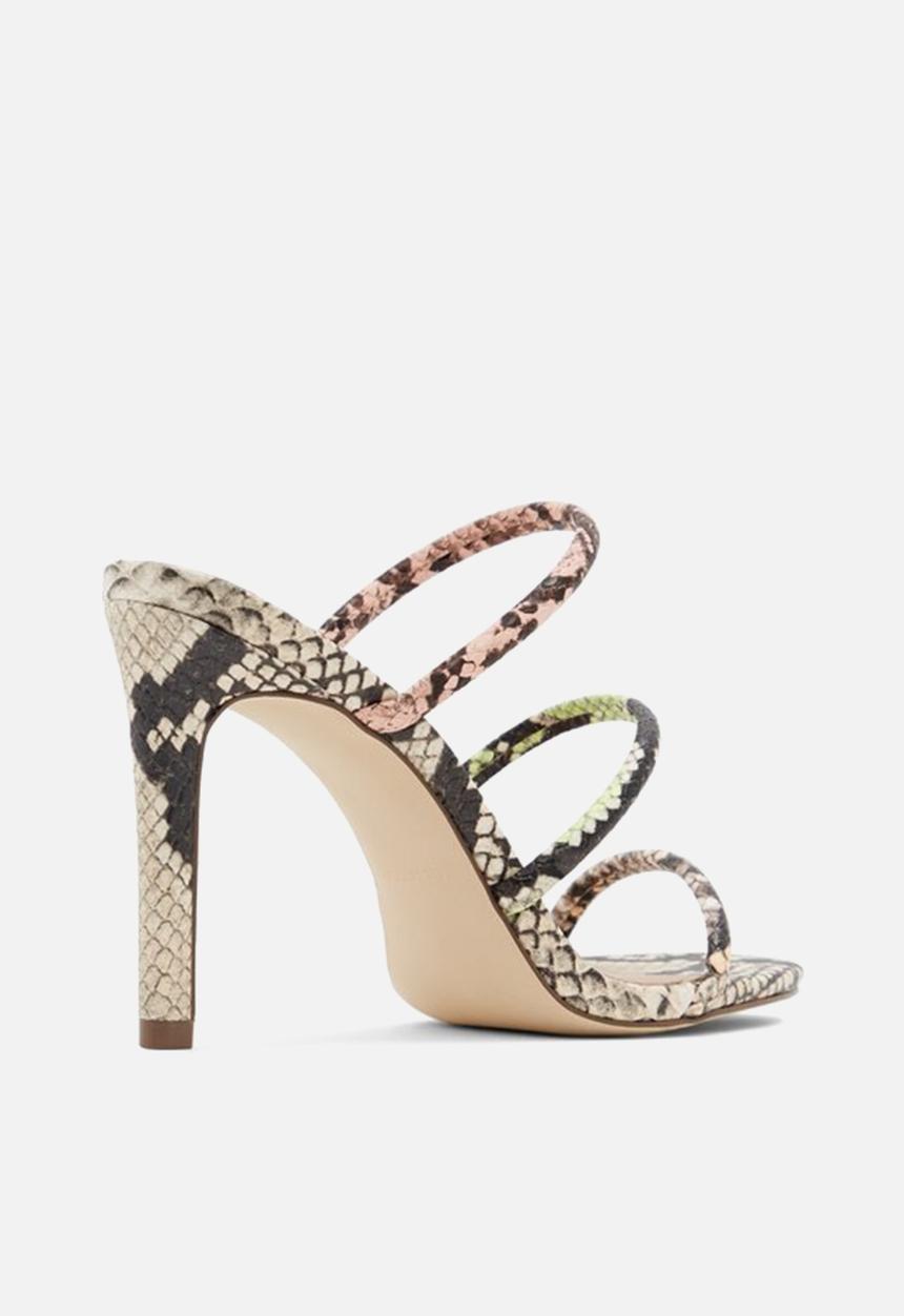 Call It Spring - Ulila heel - black & white