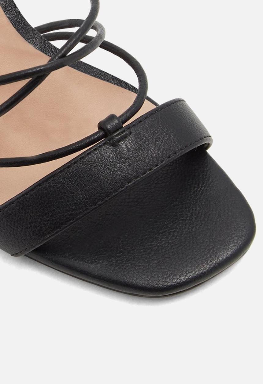 Call It Spring - Tinanova heel - black
