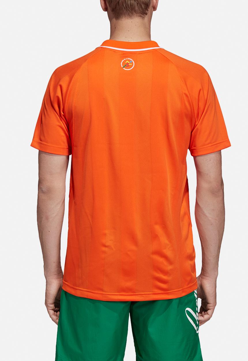 adidas Originals - Oyster tee - orange