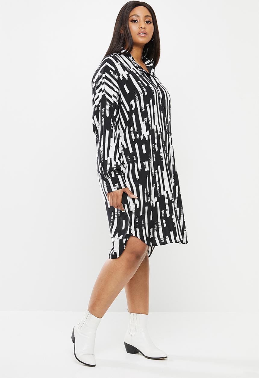 Me&B - Plus size oversized mandarin collar shirtdress - black & white
