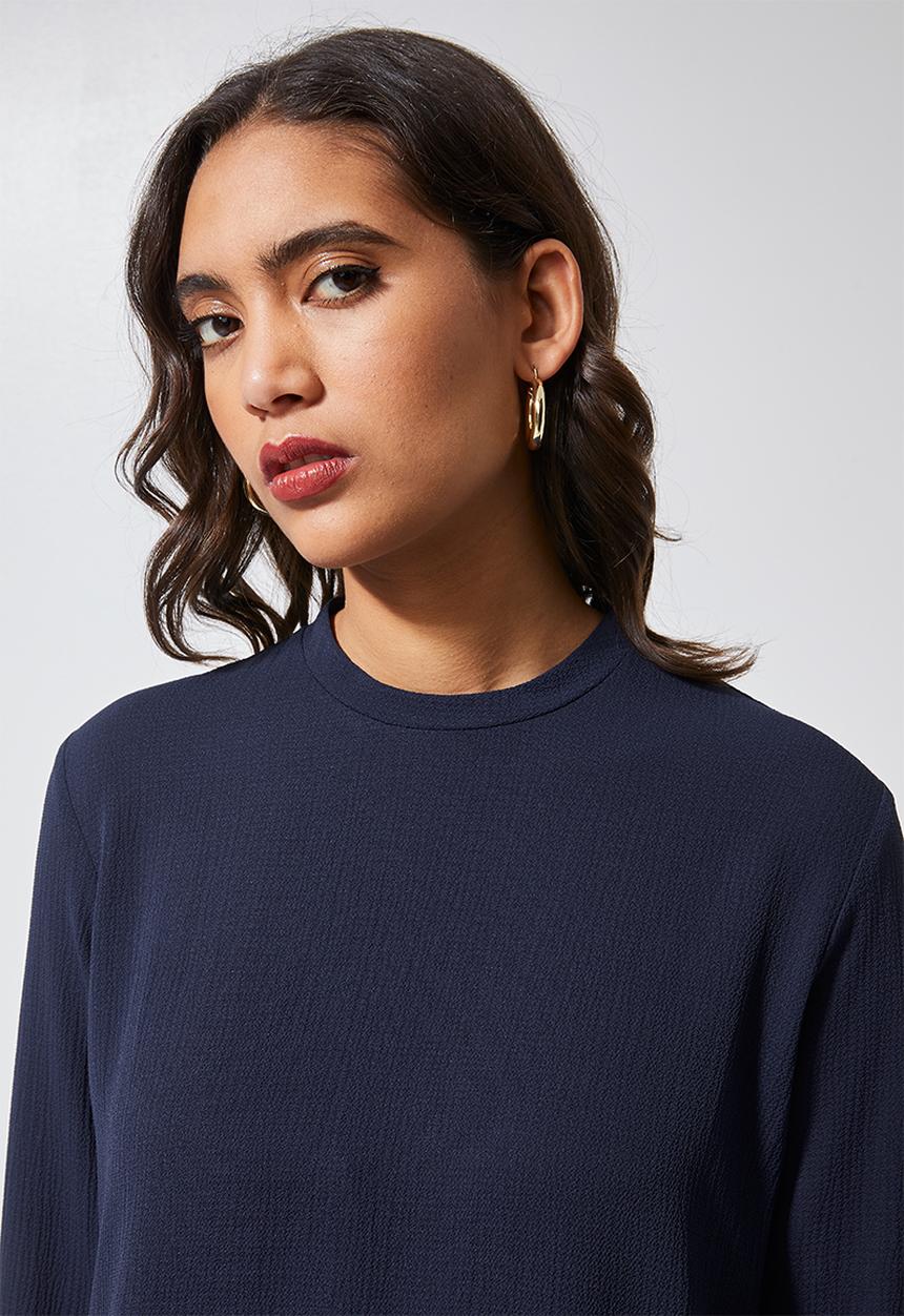 Superbalist - Longline blouse with split back and zip detail- navy