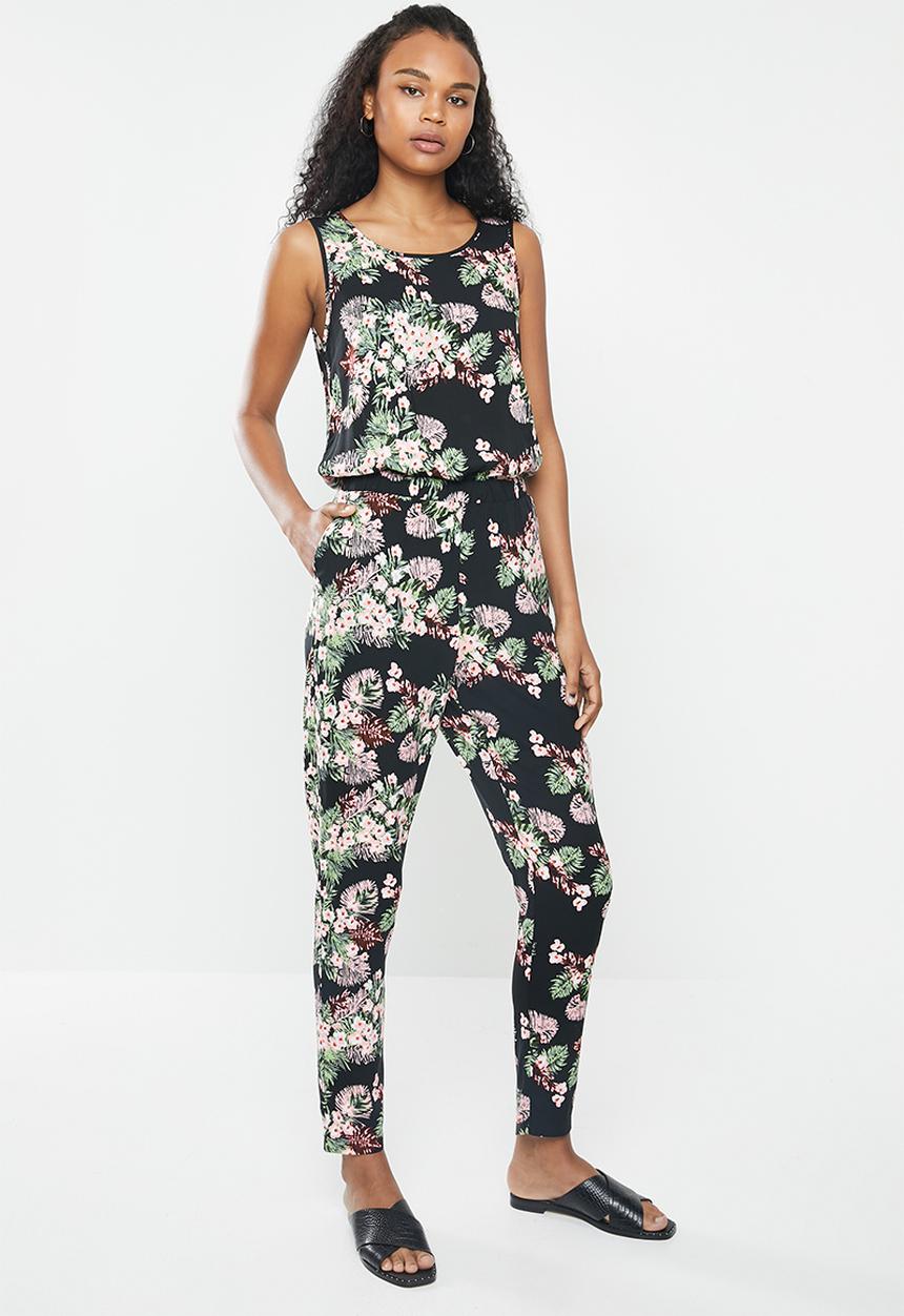 Vero Moda - Simply easy sleeveless tank jumpsuit - black