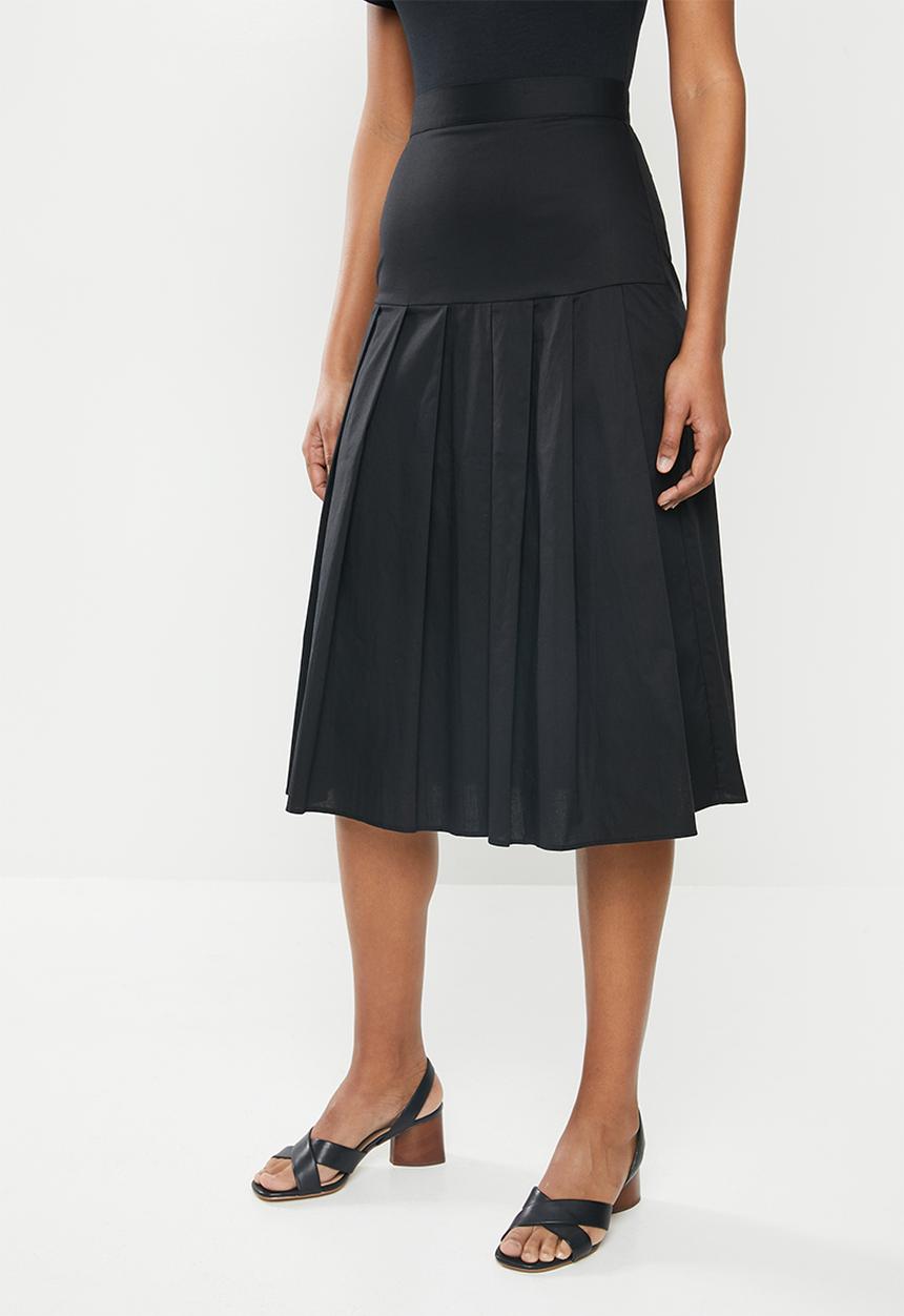 MILLA - Poplin pleated skirt - black