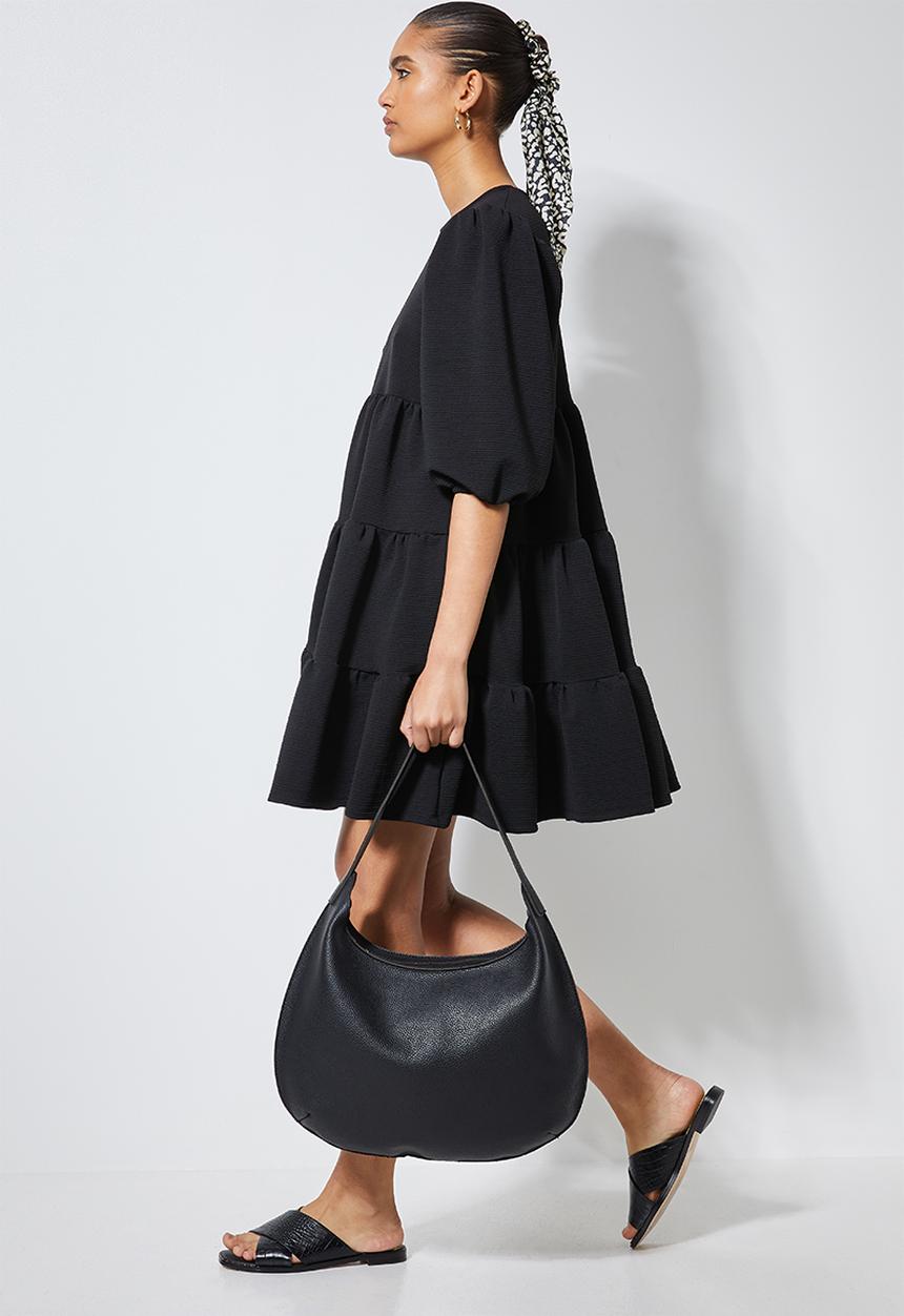 Superbalist - Textured knit tiered dress - black