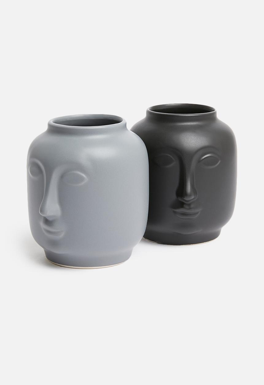 H&S - Face vase - grey