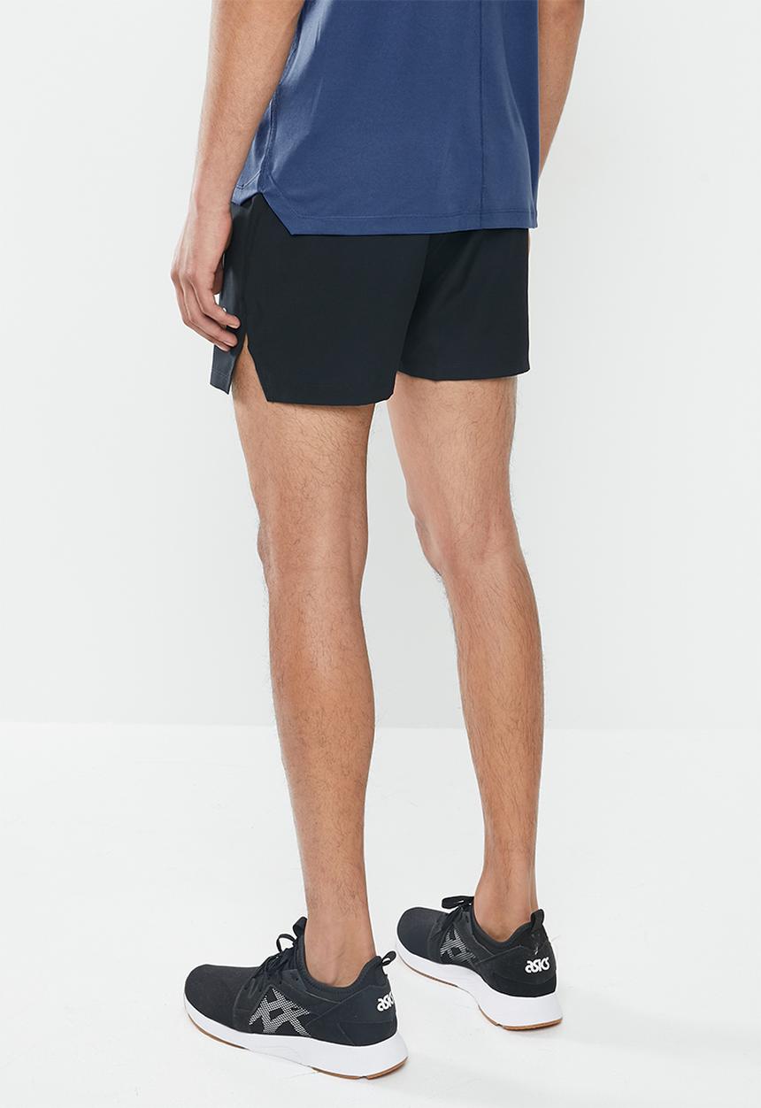 ASICS - Silver 5inch shorts - black