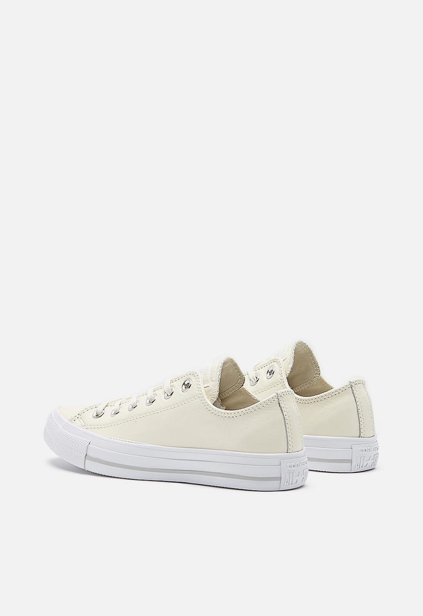 Converse - Chuck Taylor All Star Crinkled patent leather lo - egret