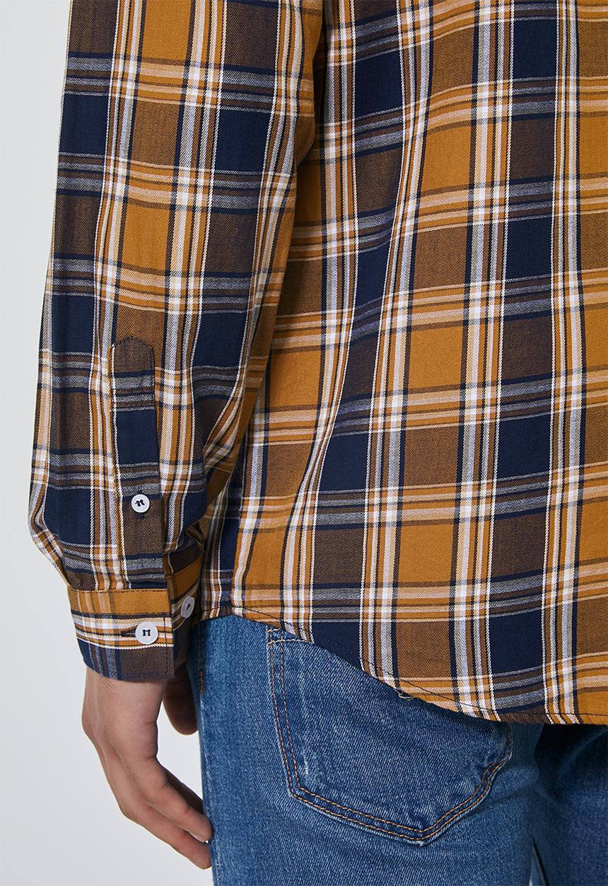 Superbalist - Barber regular fit long sleeve shirt - brown & navy