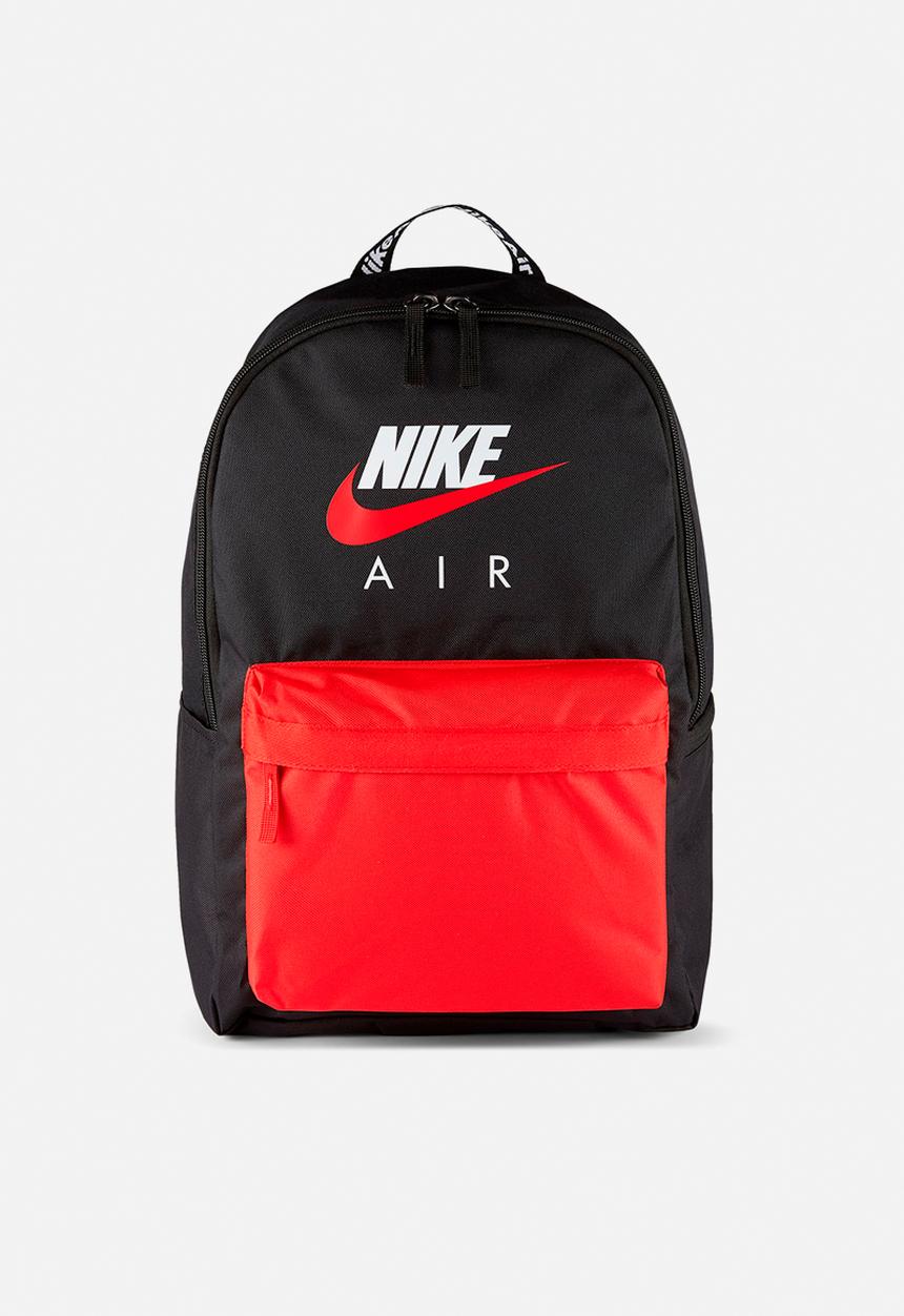 Nike - Nike air heritage -black/ university red