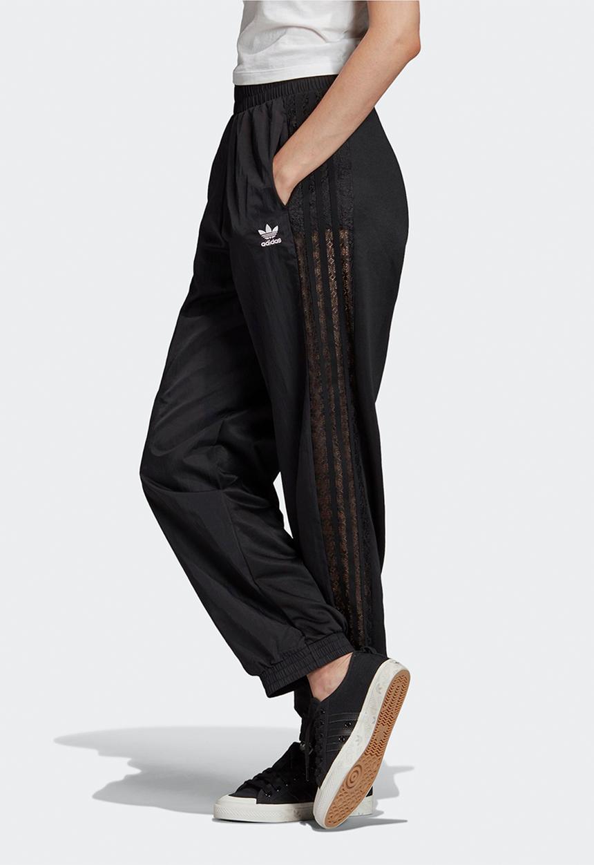 adidas Originals - Bellista cuffed pants - black & white