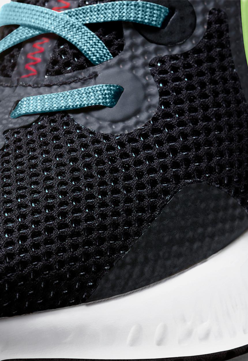 Nike - Renew run - black / barely volt-glacier ice