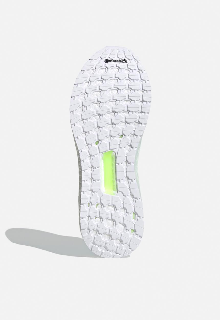 adidas Performance - UltraBOOST - ftwr white / silver met. / signal cyan