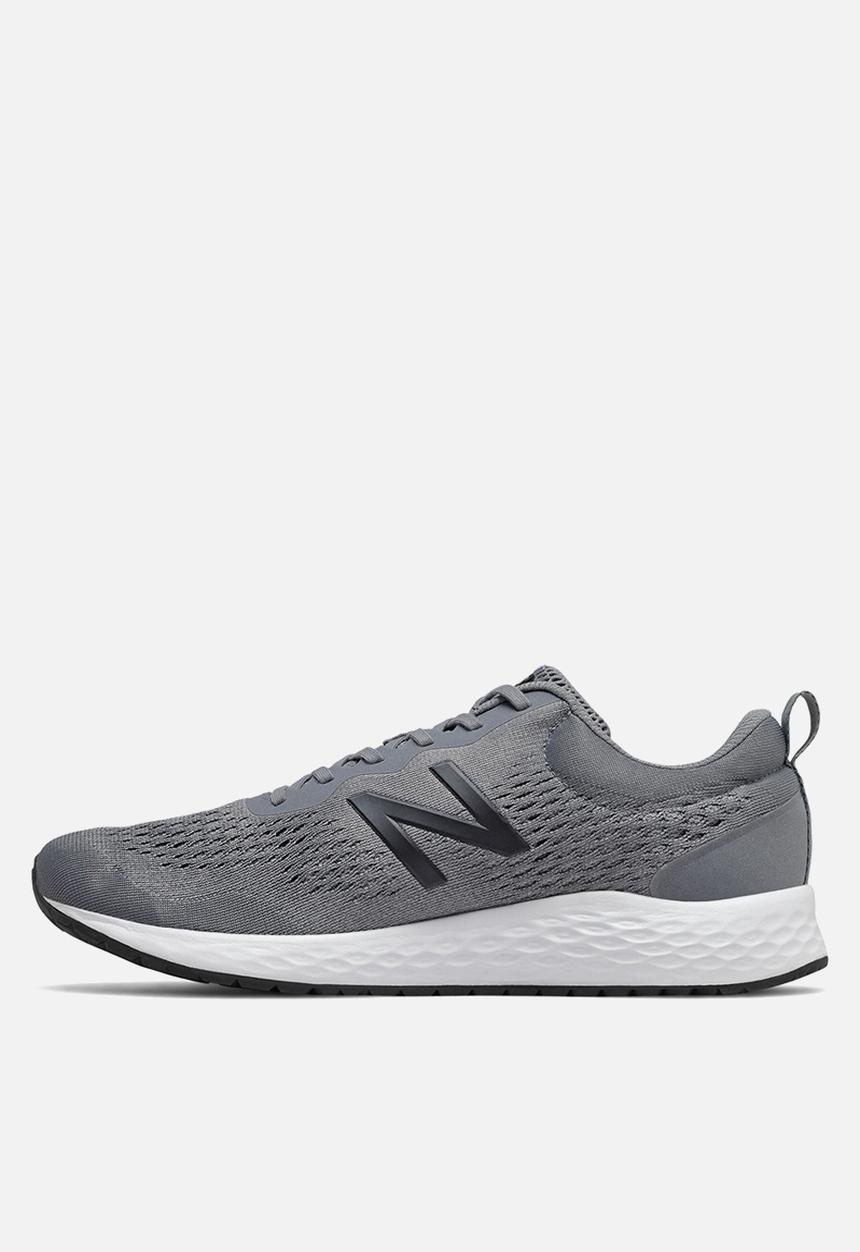 New Balance  - Fresh foam arishi v3 - grey