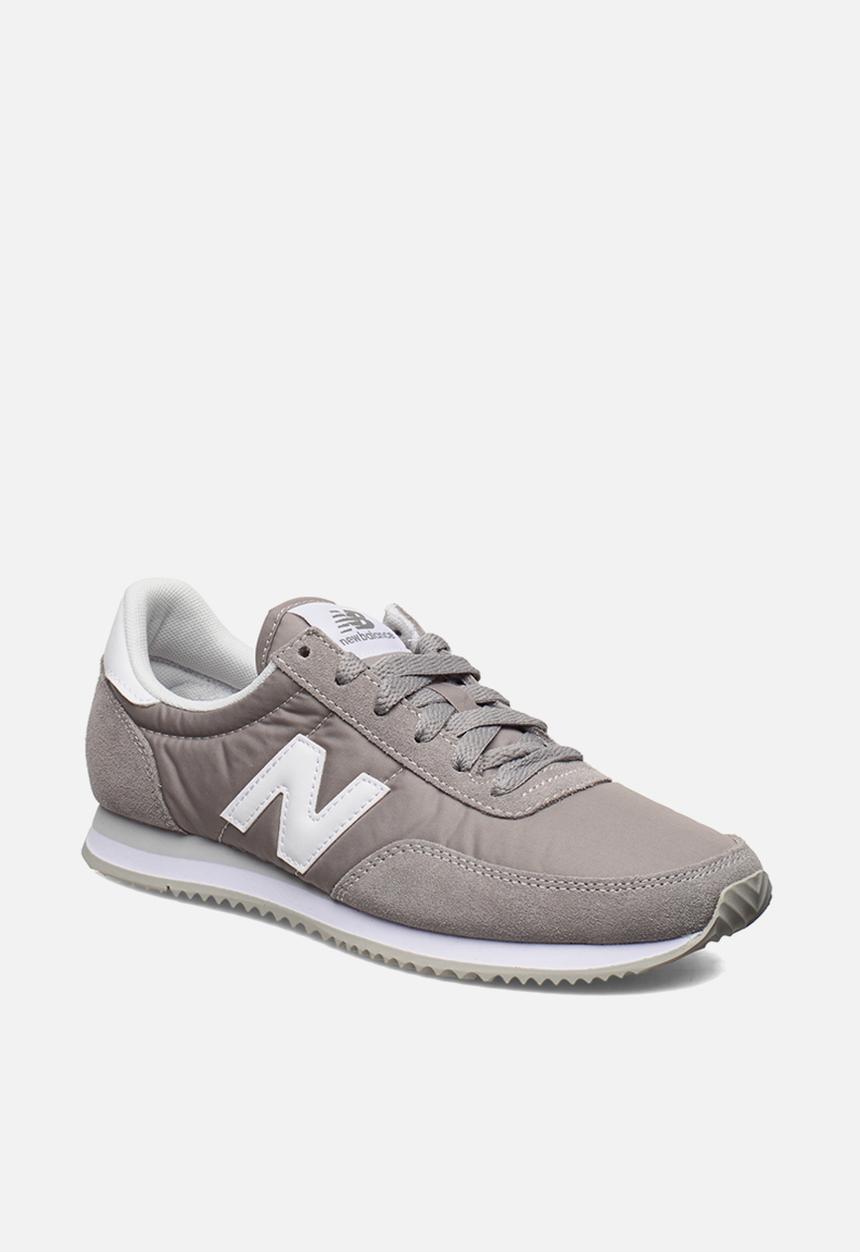 New Balance  - 720 Classic racer - grey/white