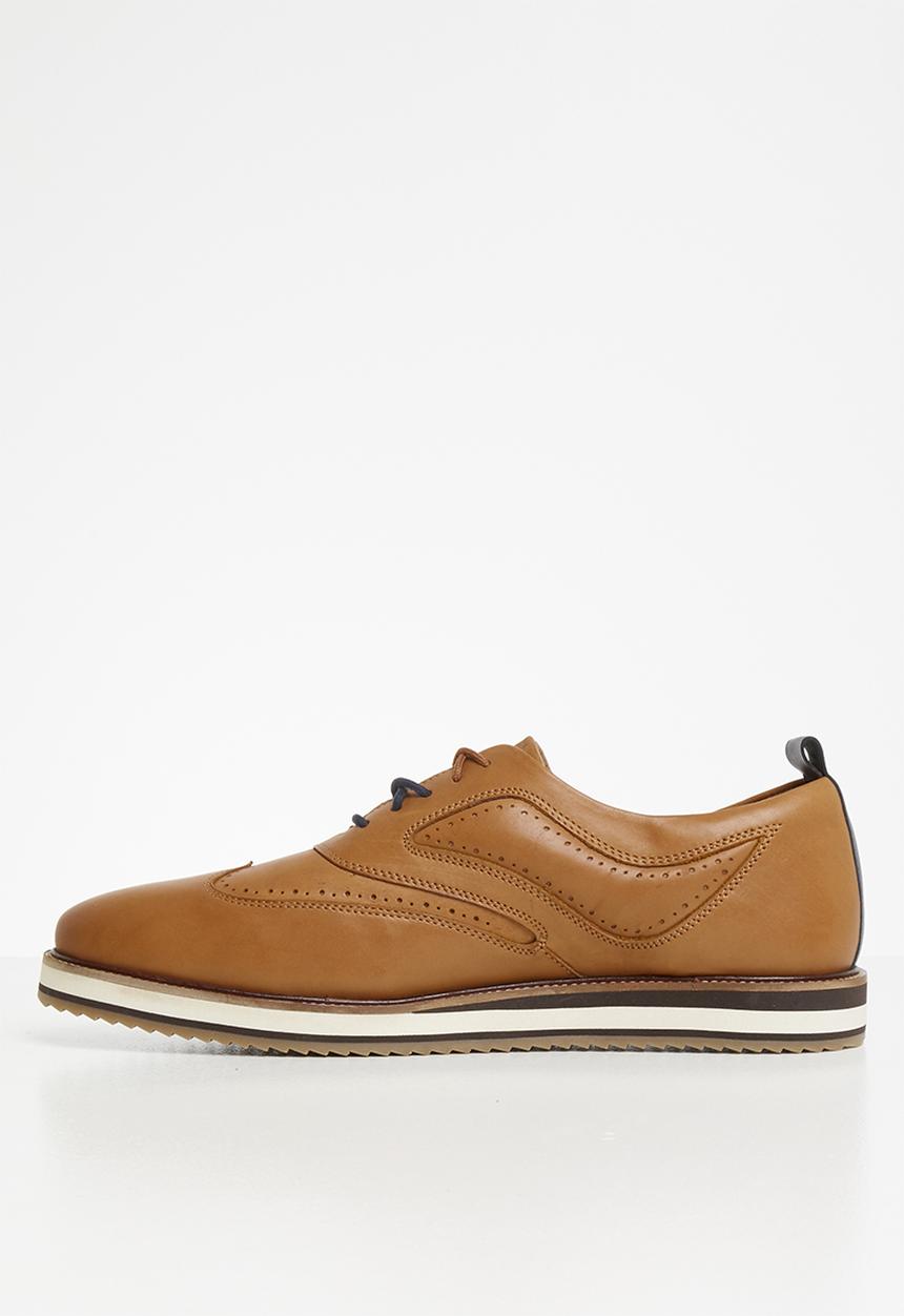 Pringle of Scotland - York lace up leather - tan