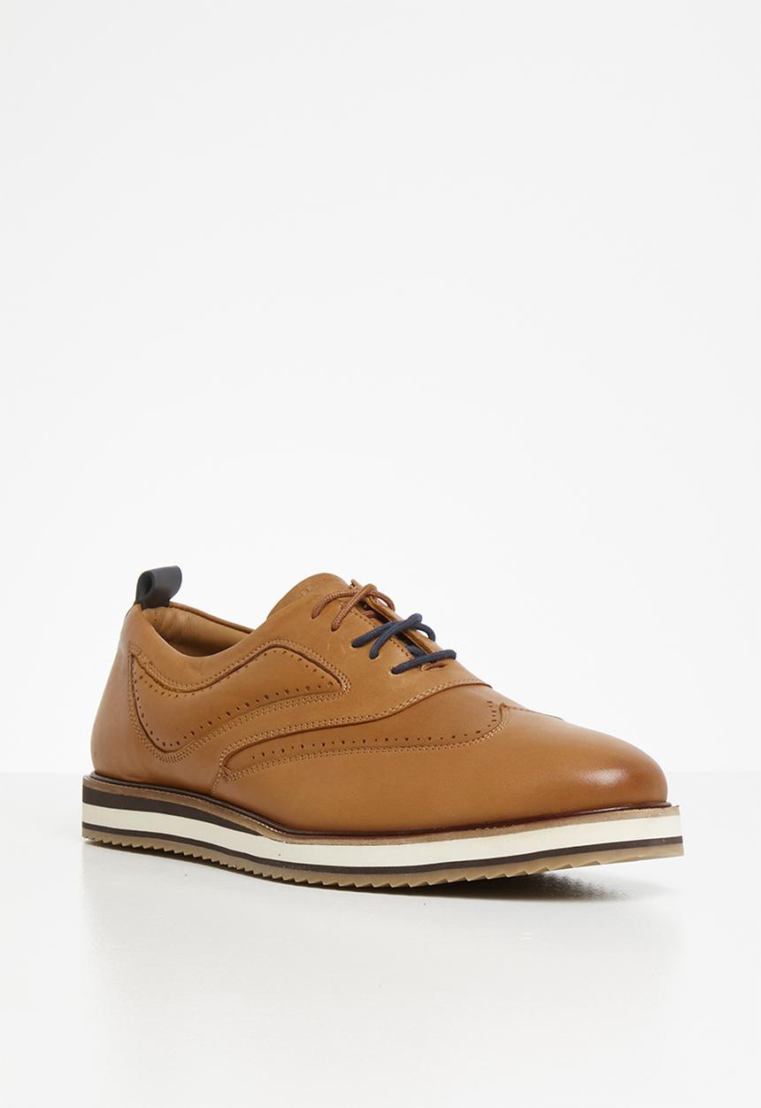 Pringle of Scotland - York lace up leather - tan