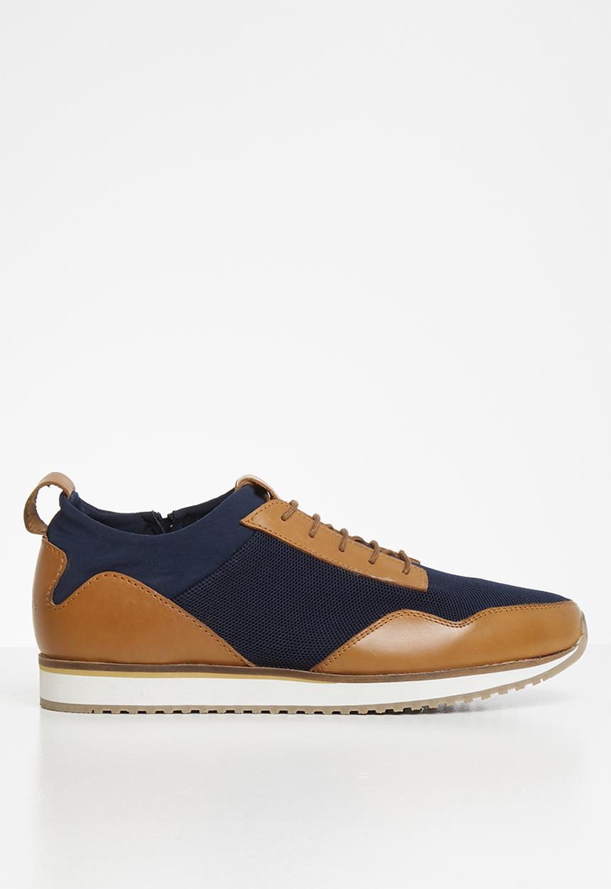 Pringle of Scotland - Xander derby lace up - navy & tan 