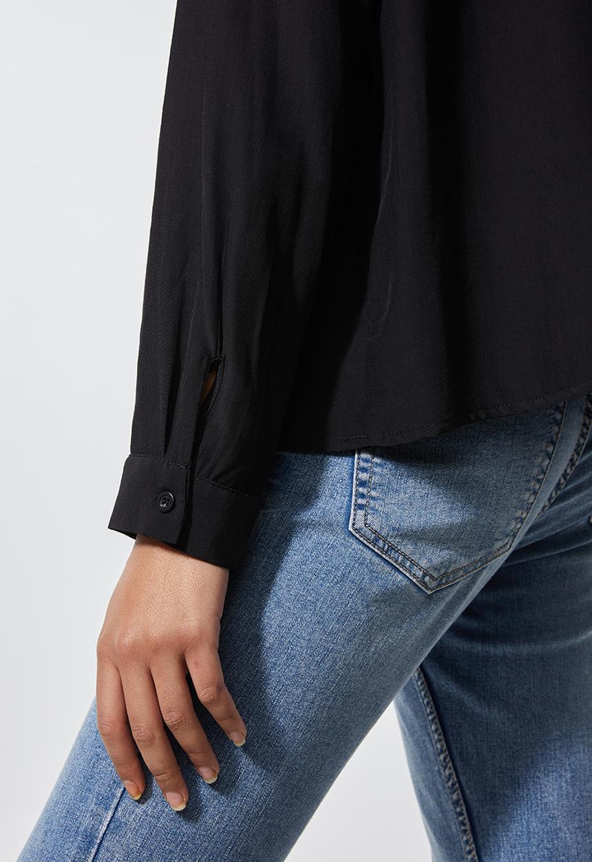Superbalist - Pleat front shirt - black