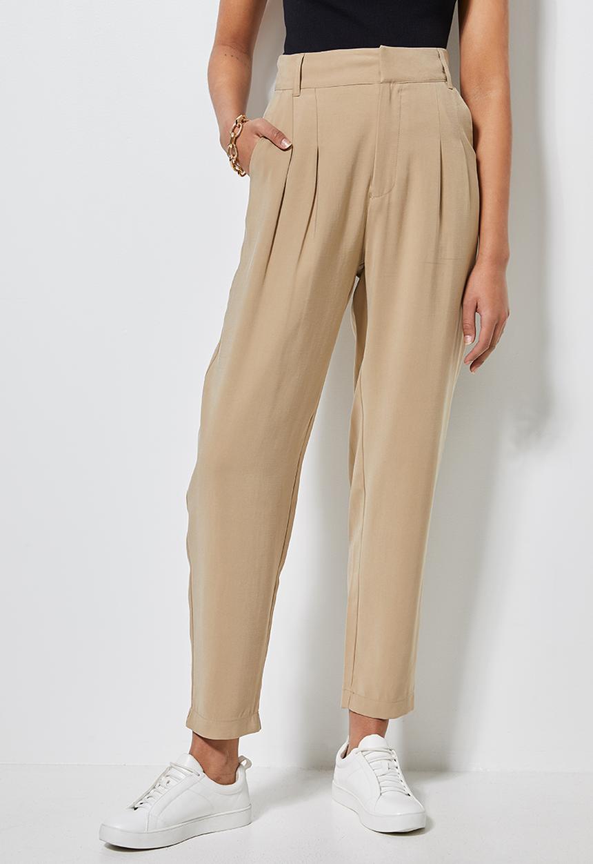 Superbalist - Premium tapered trousers - stone
