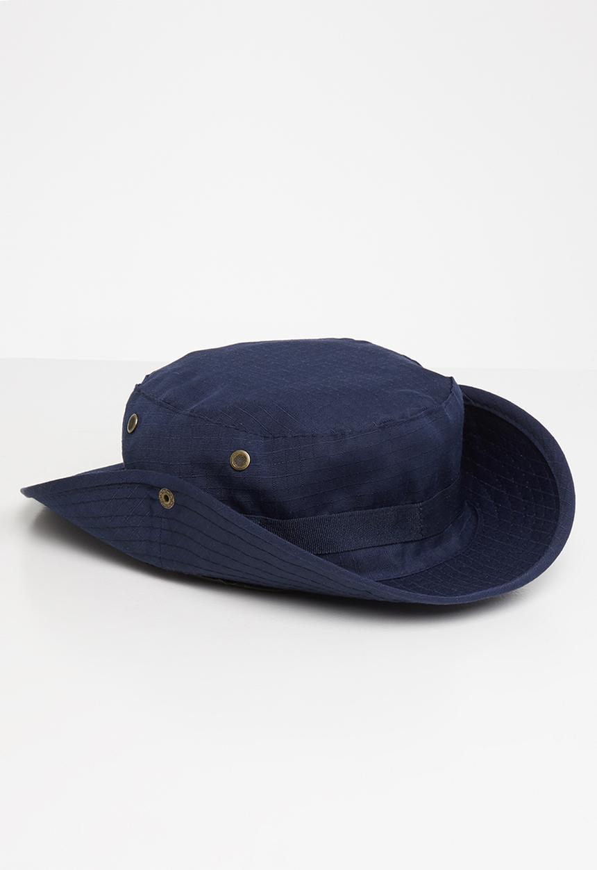 Superbalist - Kyle bucket hat - navy