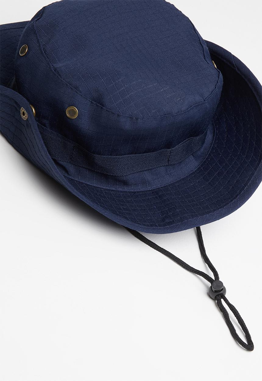 Superbalist - Kyle bucket hat - navy