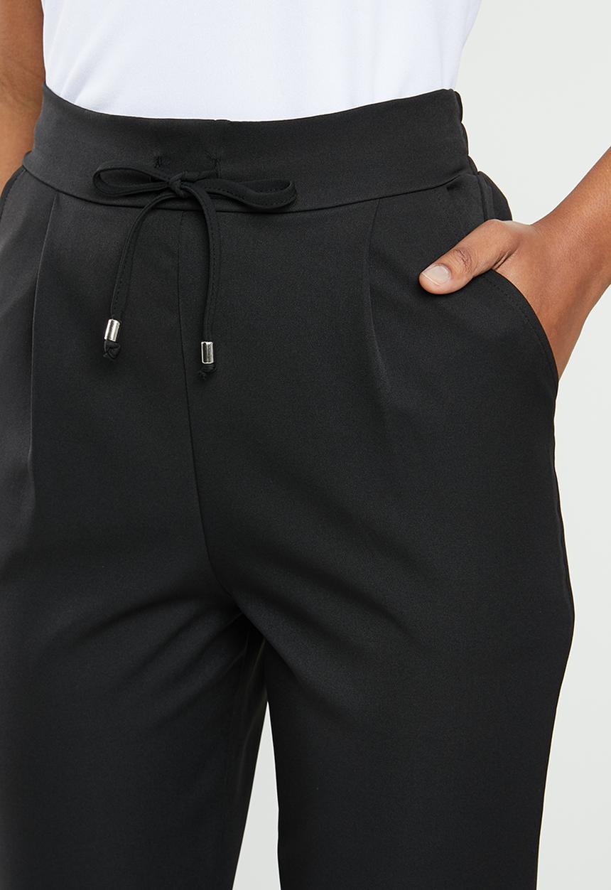 edit - Pull on tapered pant - black