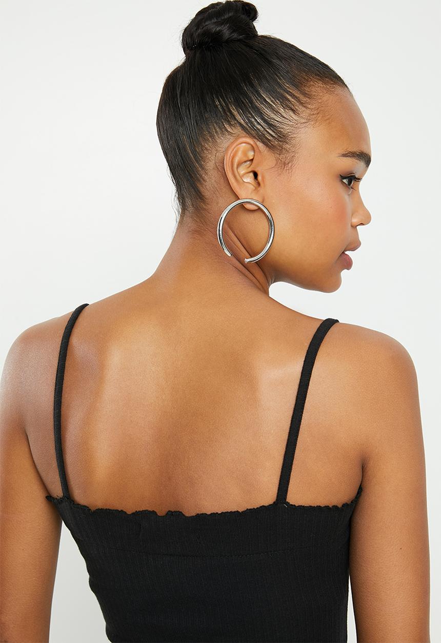 Missguided - 2 Pack ribbed lettuce edge bodysuit - black & white