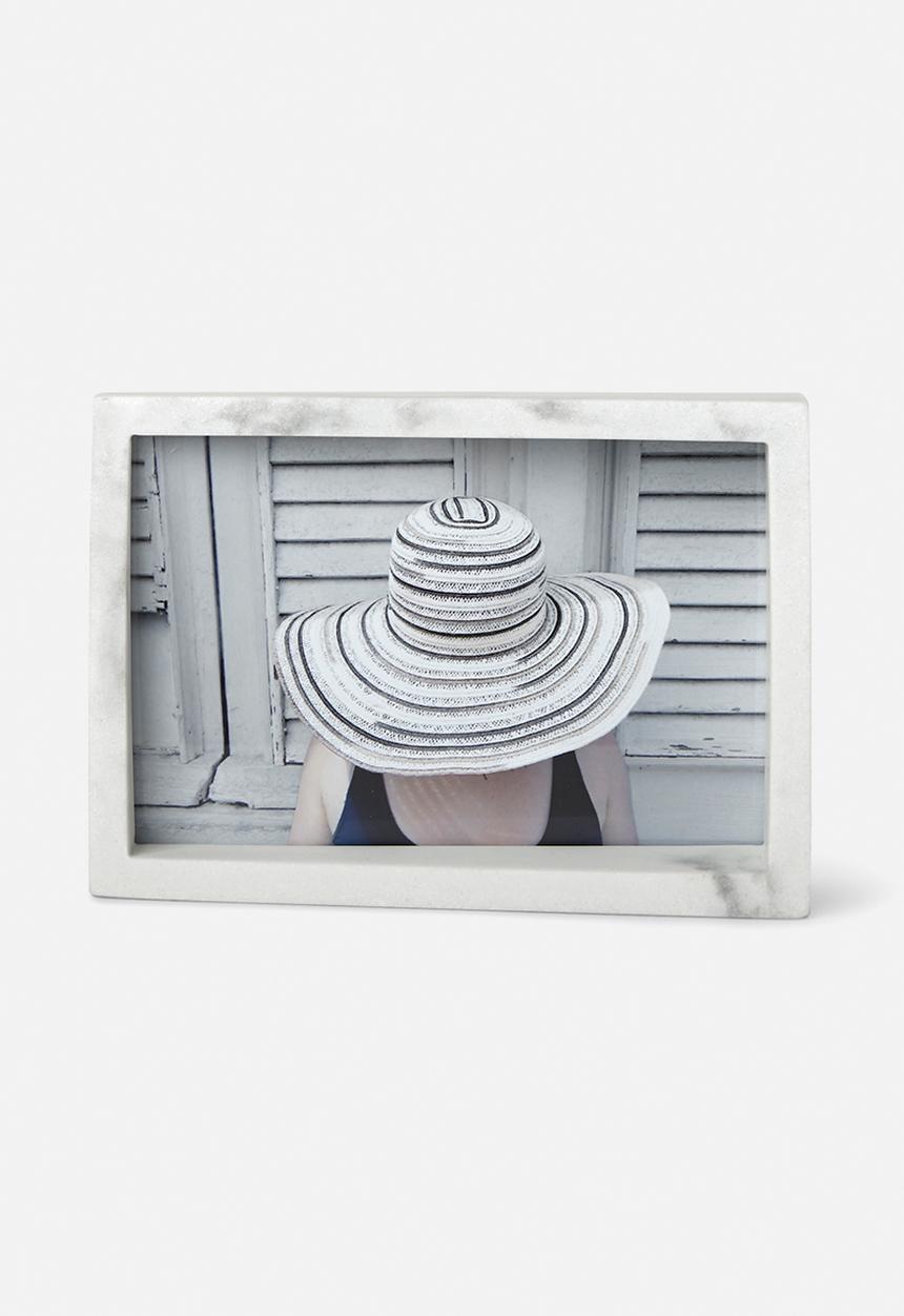 Umbra - Edge marble frame - white