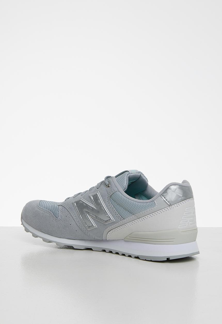 New Balance  - Classic 996 - moonbeam
