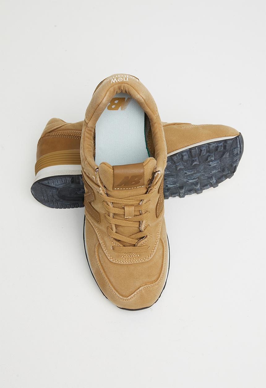 New Balance  -  574 Classic stone wash - tan